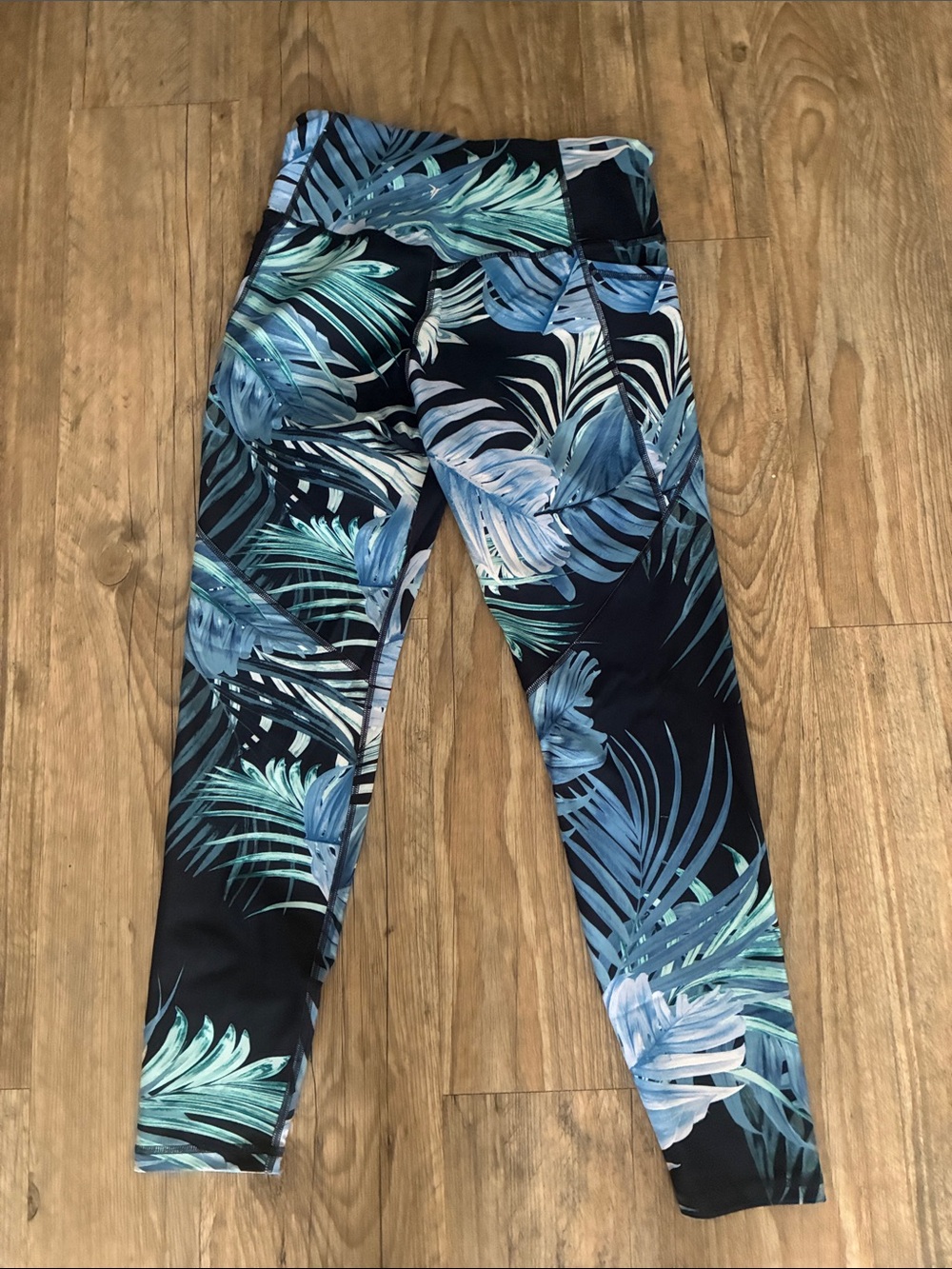 Blue Tropical Print Leggings - Picture 3 of 3